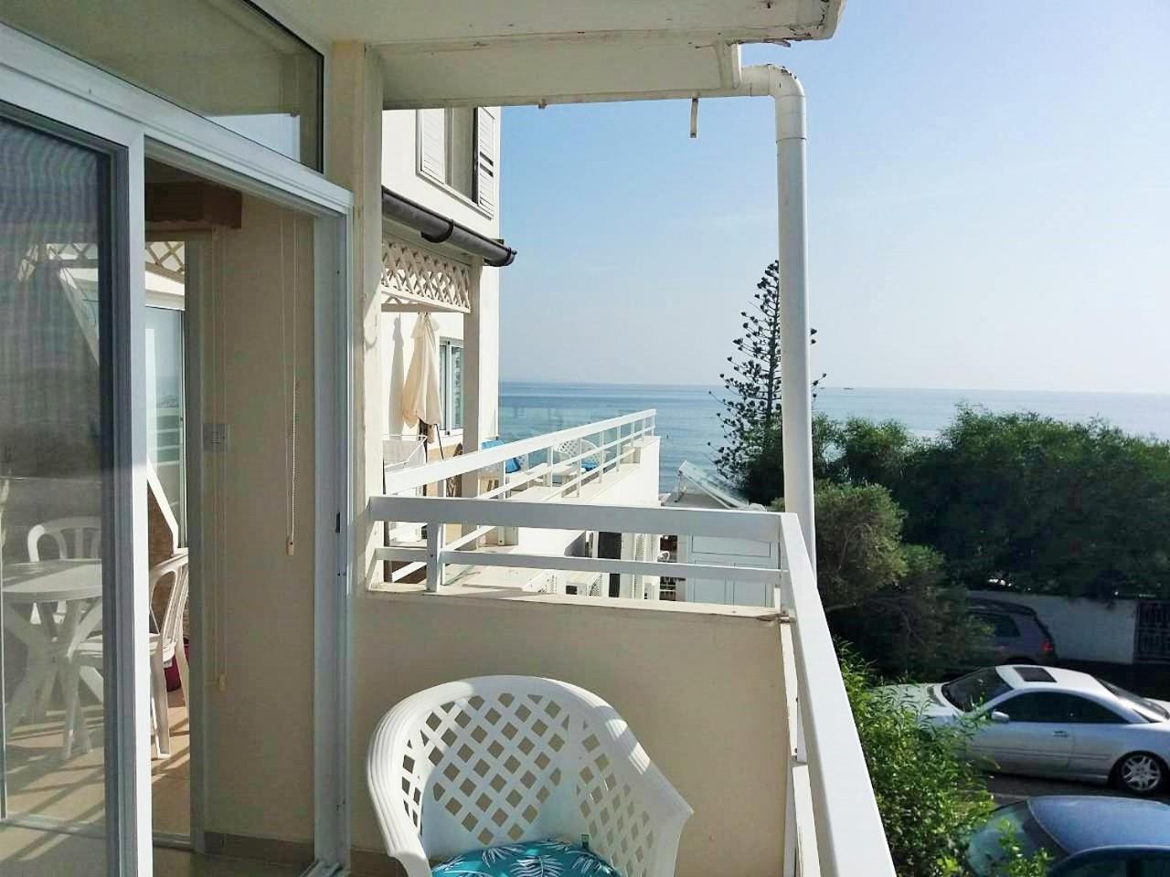 16 Sandy Beach Larnaca Eksteriør billede